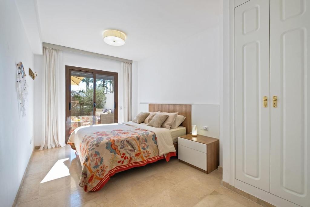 Te koop Gelijkvloers appartement Costa Del Sol La Duquesa € 430.000,-