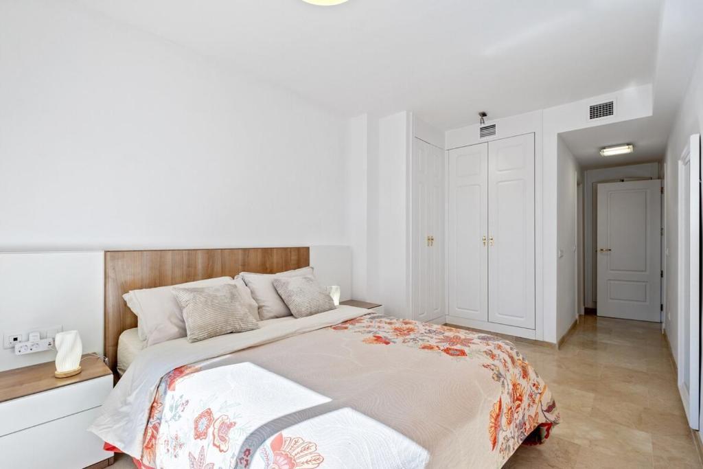 Te koop Gelijkvloers appartement Costa Del Sol La Duquesa € 430.000,-