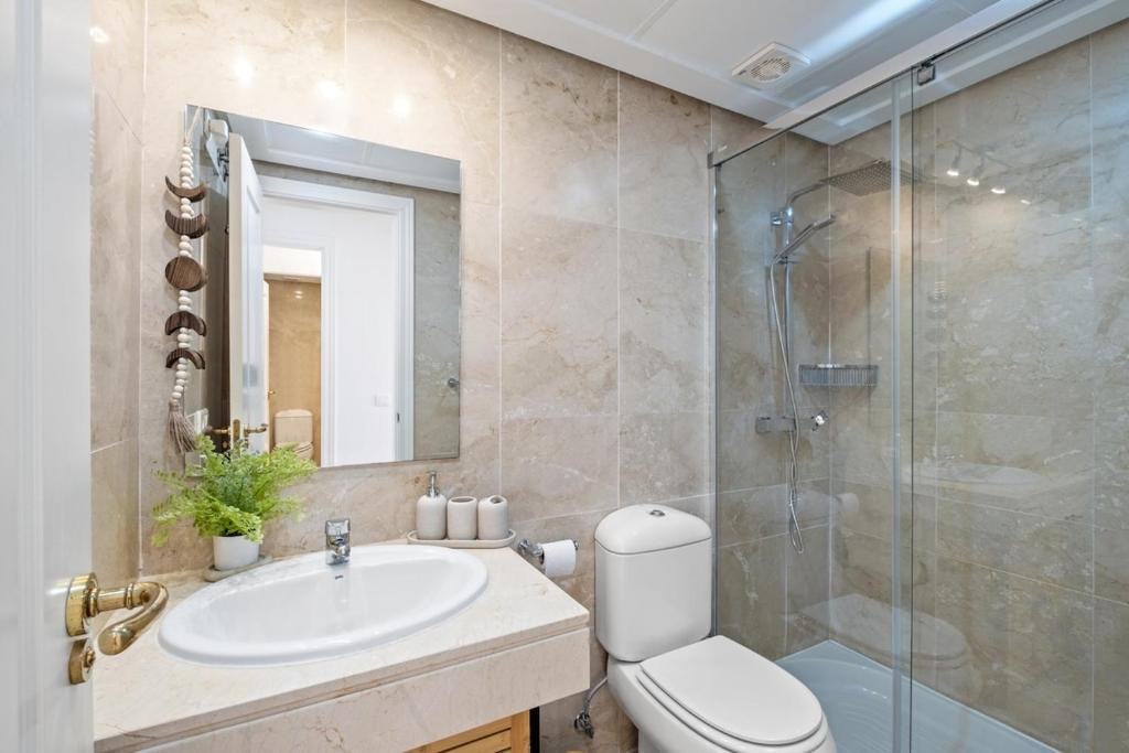 Te koop Gelijkvloers appartement Costa Del Sol La Duquesa € 430.000,-