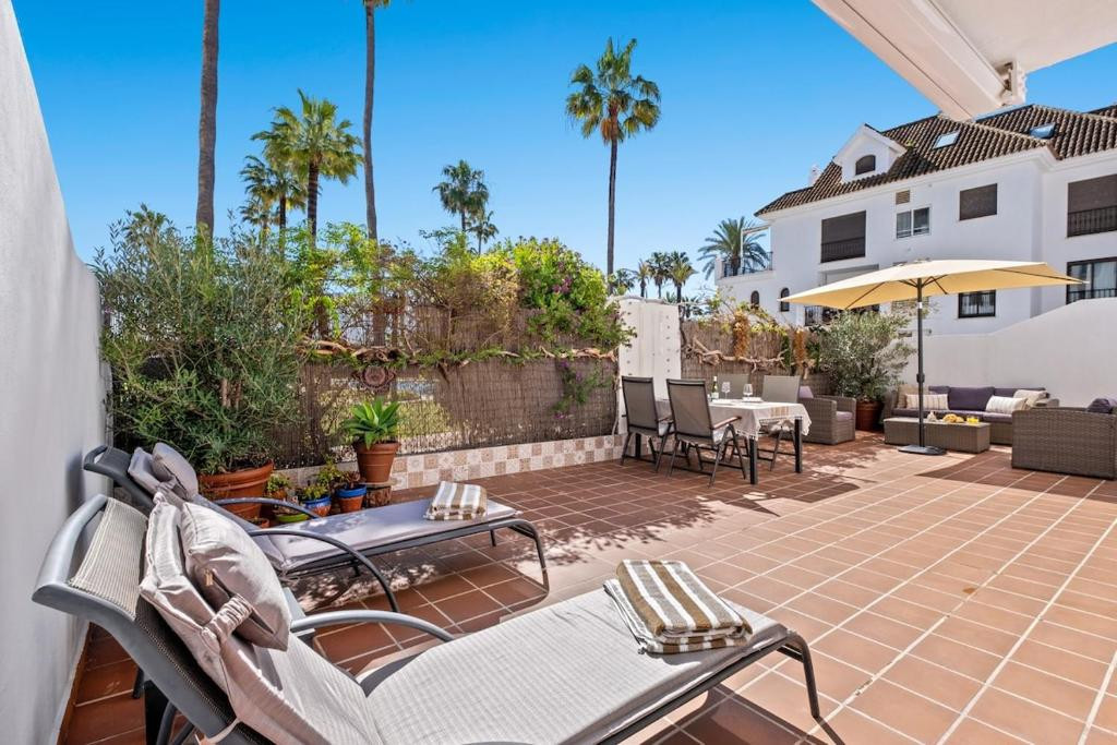 Te koop Gelijkvloers appartement Costa Del Sol La Duquesa € 430.000,-