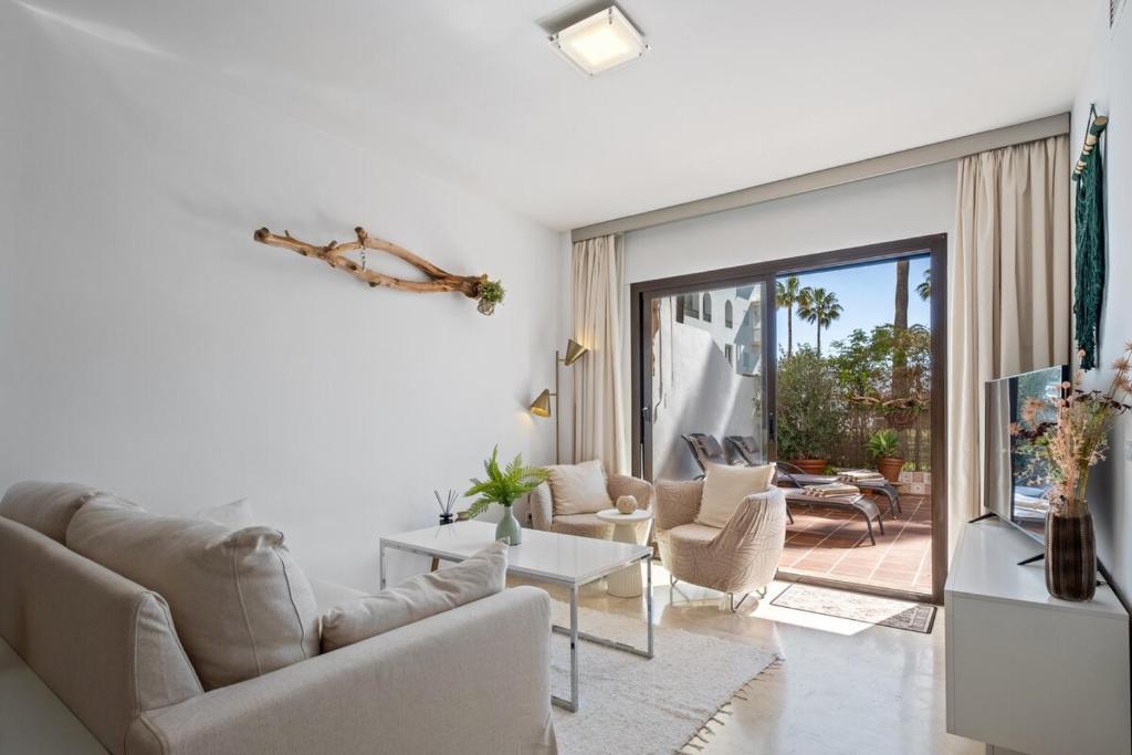 Te koop Gelijkvloers appartement Costa Del Sol La Duquesa € 430.000,-