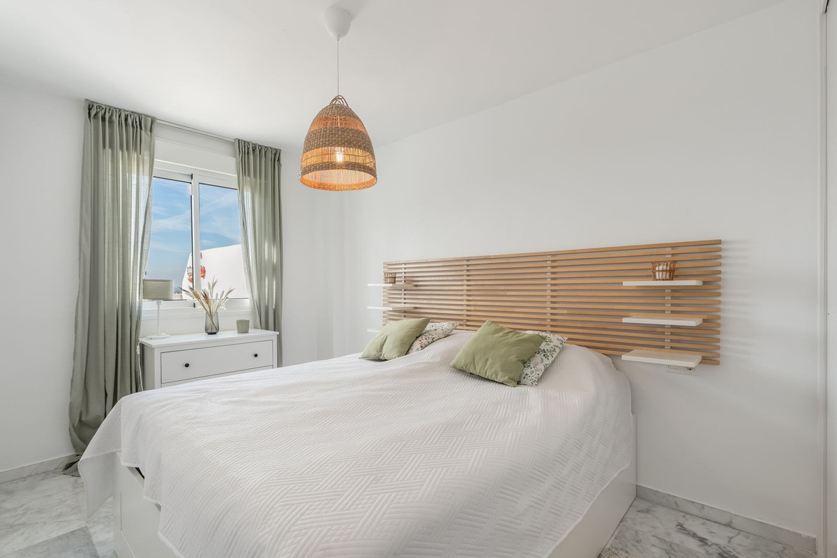 Te koop Penthouse Costa Del Sol Casares Playa € 259.000,-