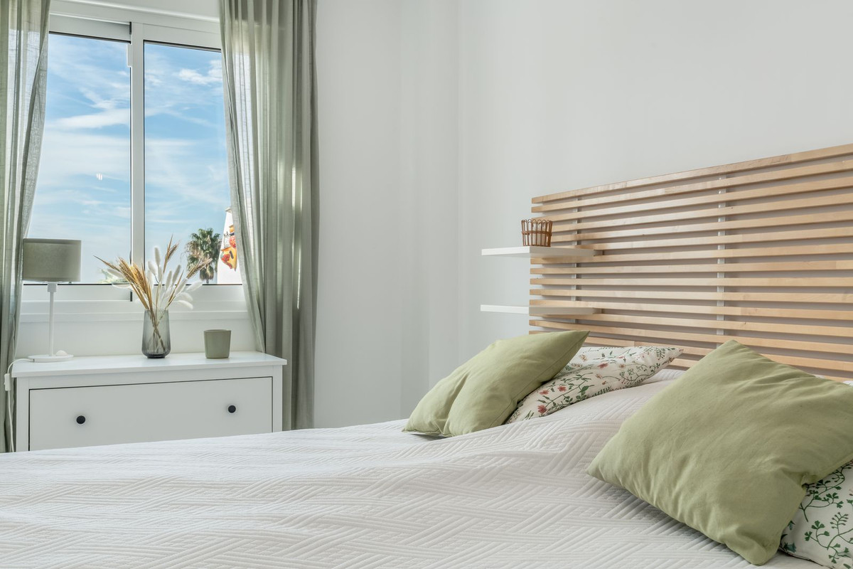 Te koop Penthouse Costa Del Sol Casares Playa € 259.000,-