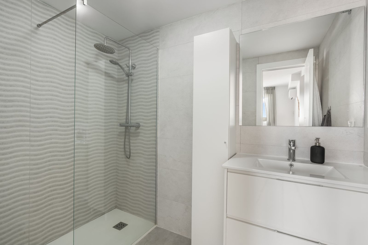 Te koop Penthouse Costa Del Sol Casares Playa € 259.000,-