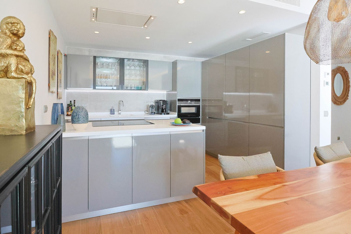 Te koop Gelijkvloers appartement Costa Del Sol La Alcaidesa € 815.000,-