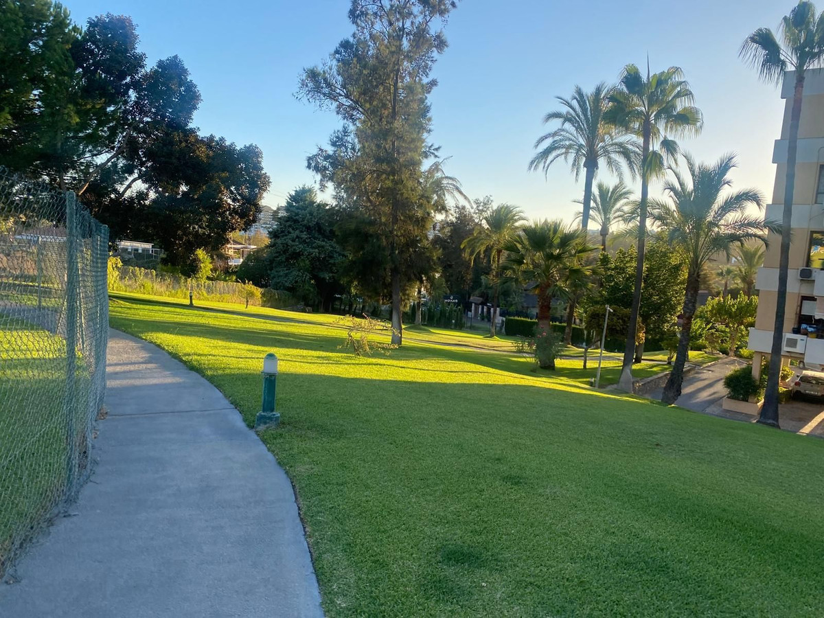 Te koop Middle Floor Apartment Costa Del Sol Nueva Andalucía € 370.000,-
