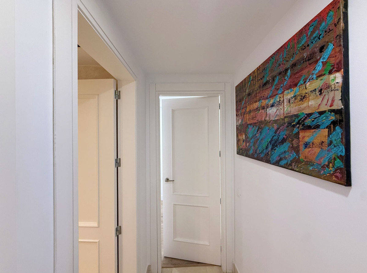 Te koop Middle Floor Apartment Costa Del Sol San Roque € 375.000,-