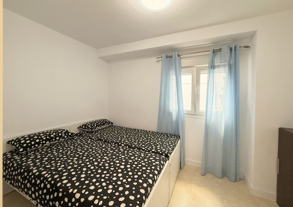 Te koop Middle Floor Apartment Costa Del Sol San Roque € 375.000,-