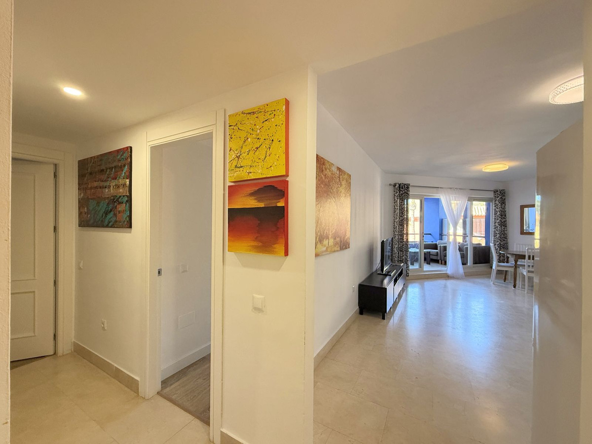 Te koop Middle Floor Apartment Costa Del Sol San Roque € 375.000,-