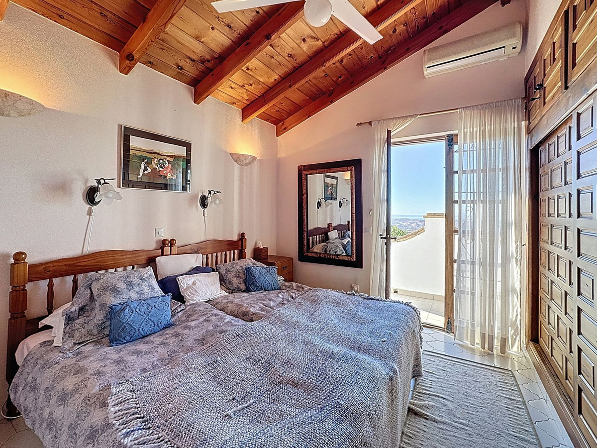 Te koop Half vrijstaand huis Costa Del Sol Mijas € 475.000,-