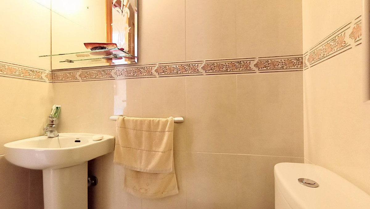 Te koop Gelijkvloers appartement Costa Del Sol Altos De Los Monteros € 385.000,-