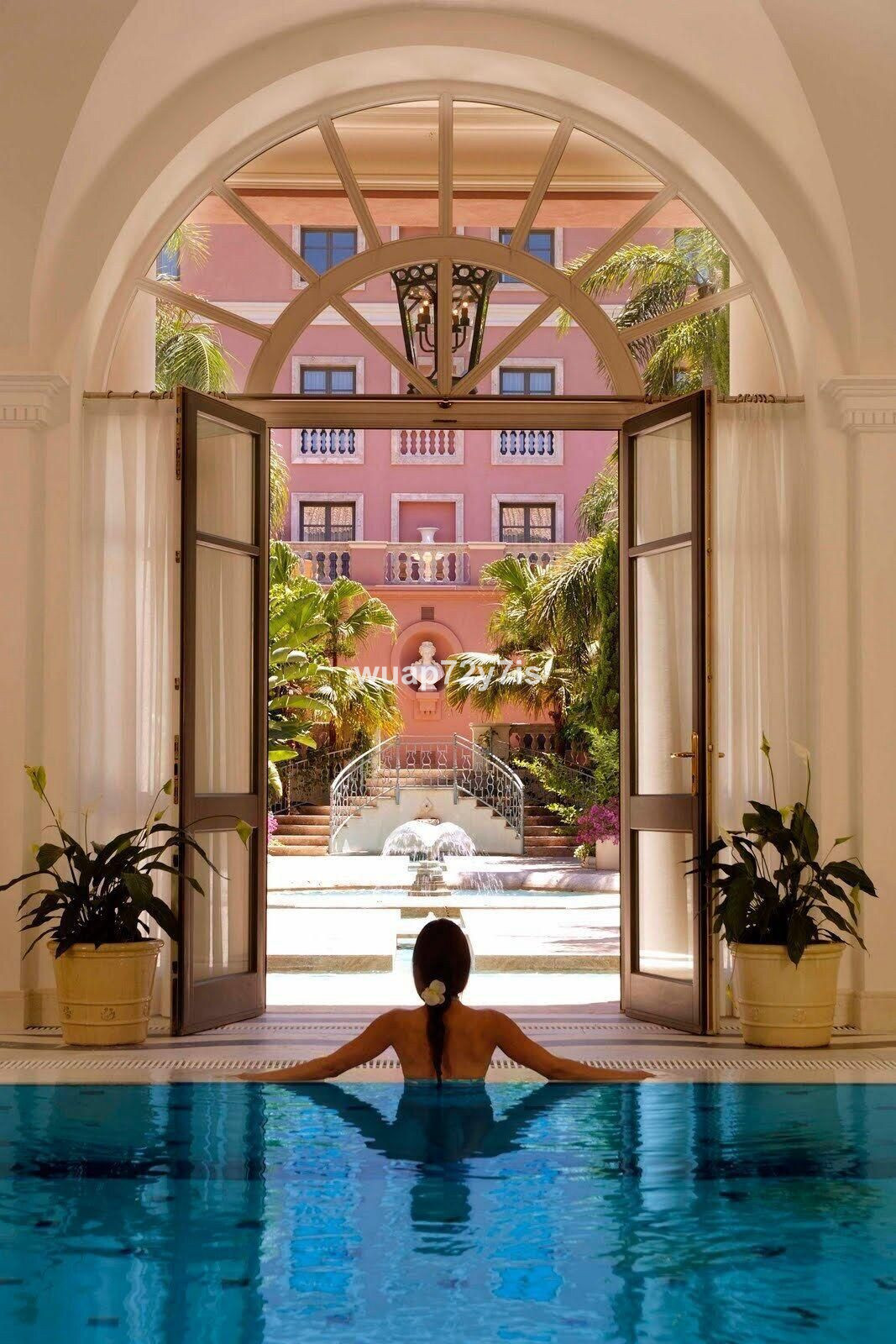 Te koop Middle Floor Apartment Costa Del Sol Los Flamingos € 580.000,-