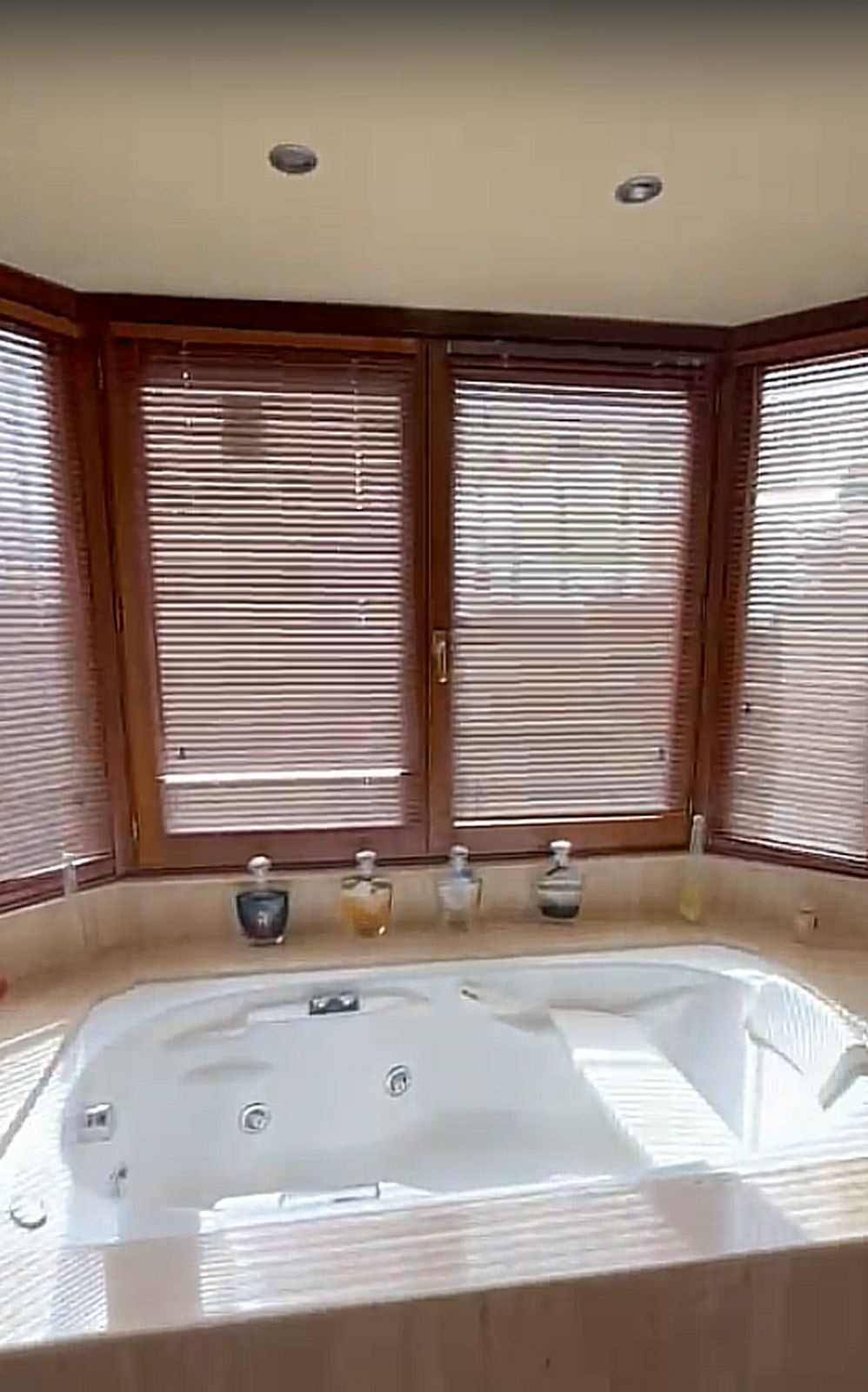 Te koop Vrijstaande Villa Costa Del Sol Sierra Blanca € 6.500.000,-