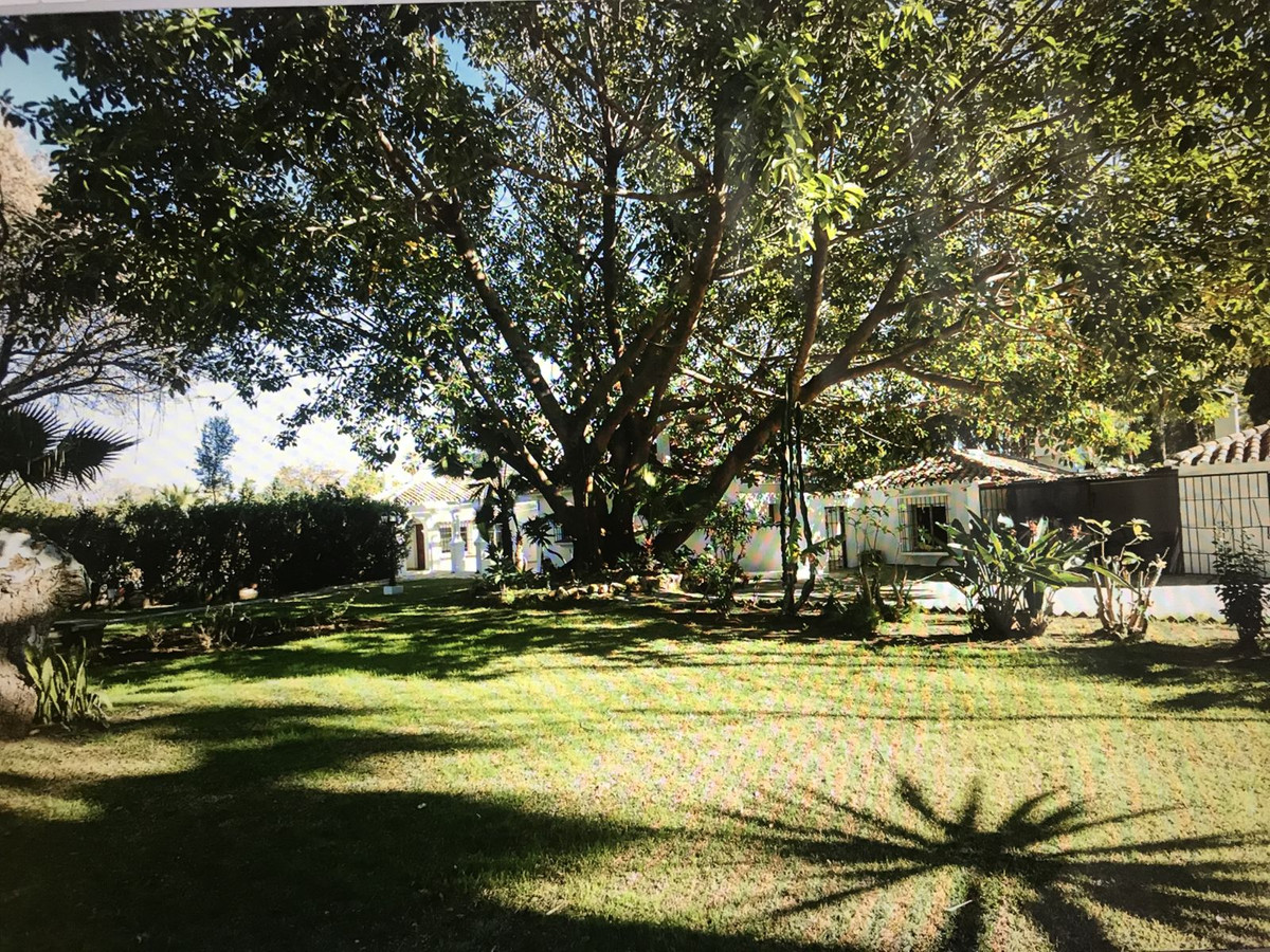 Te koop Vrijstaande Villa Costa Del Sol Marbella € 6.500.000,-