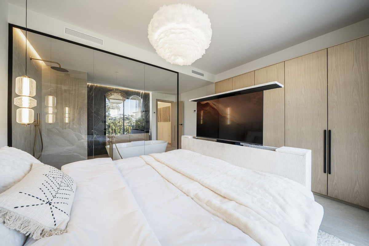 Te koop Herenhuis Costa Del Sol Nueva Andalucía € 1.590.000,-