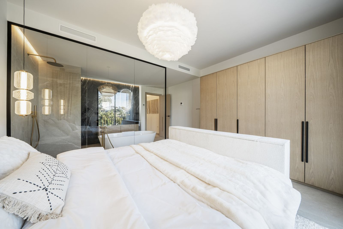 Te koop Herenhuis Costa Del Sol Nueva Andalucía € 1.590.000,-