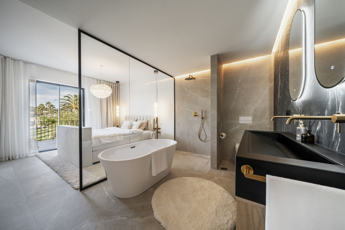 Te koop Herenhuis Costa Del Sol Nueva Andalucía € 1.590.000,-