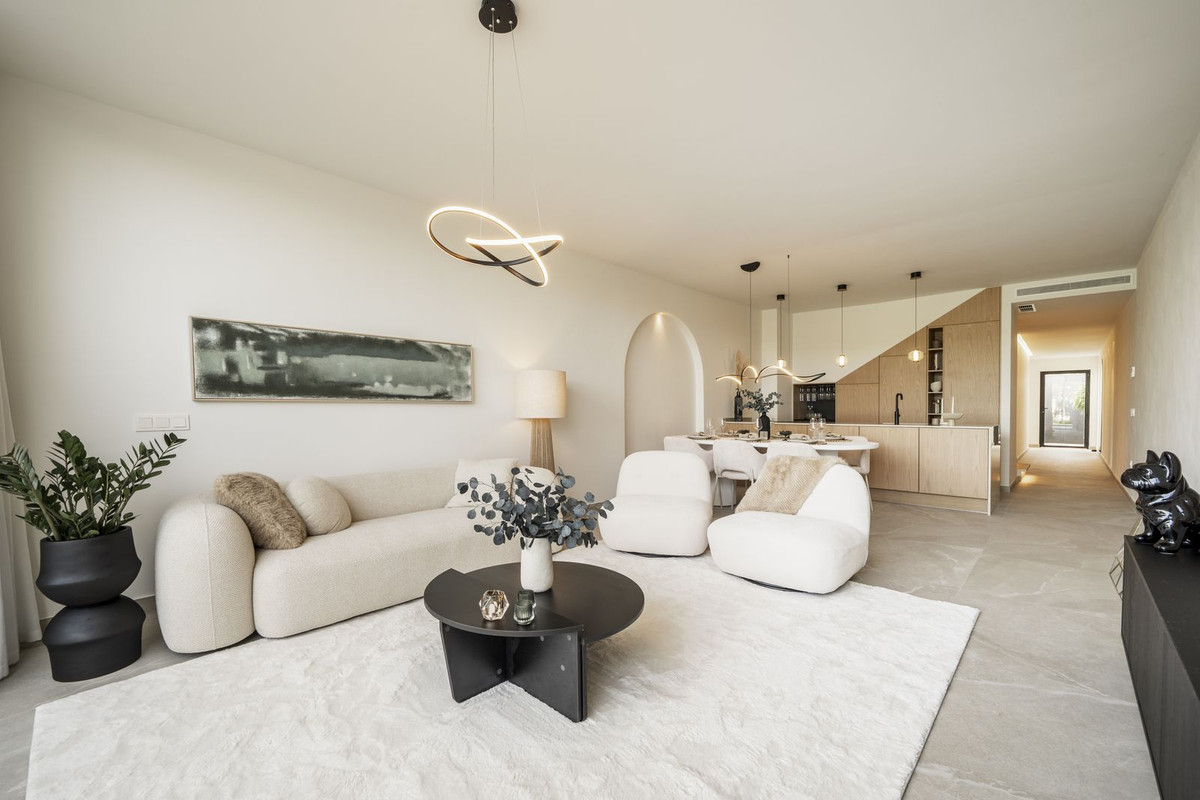 Te koop Herenhuis Costa Del Sol Nueva Andalucía € 1.590.000,-