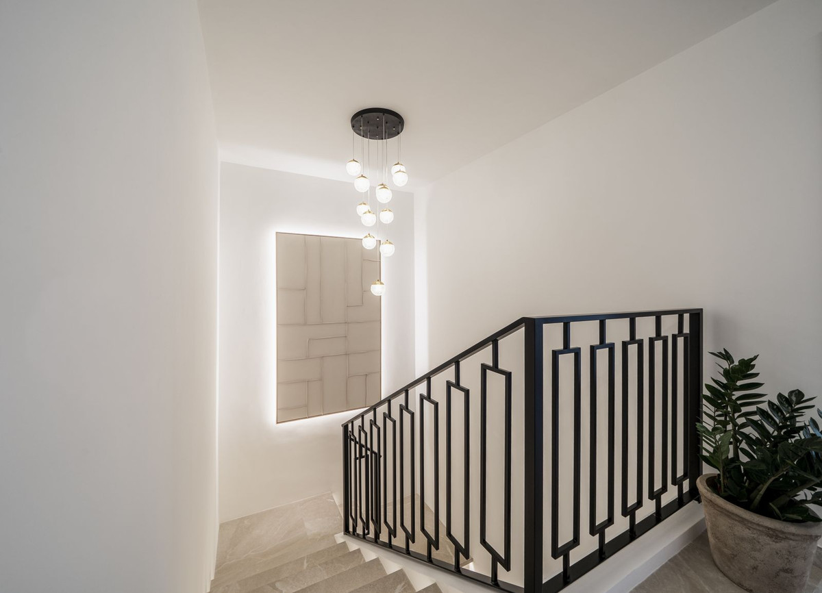 Te koop Herenhuis Costa Del Sol Nueva Andalucía € 1.590.000,-