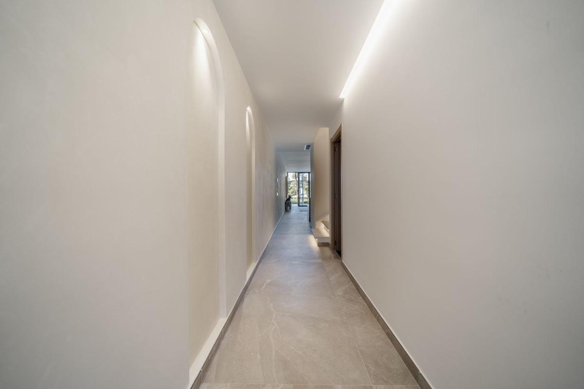 Te koop Herenhuis Costa Del Sol Nueva Andalucía € 1.590.000,-