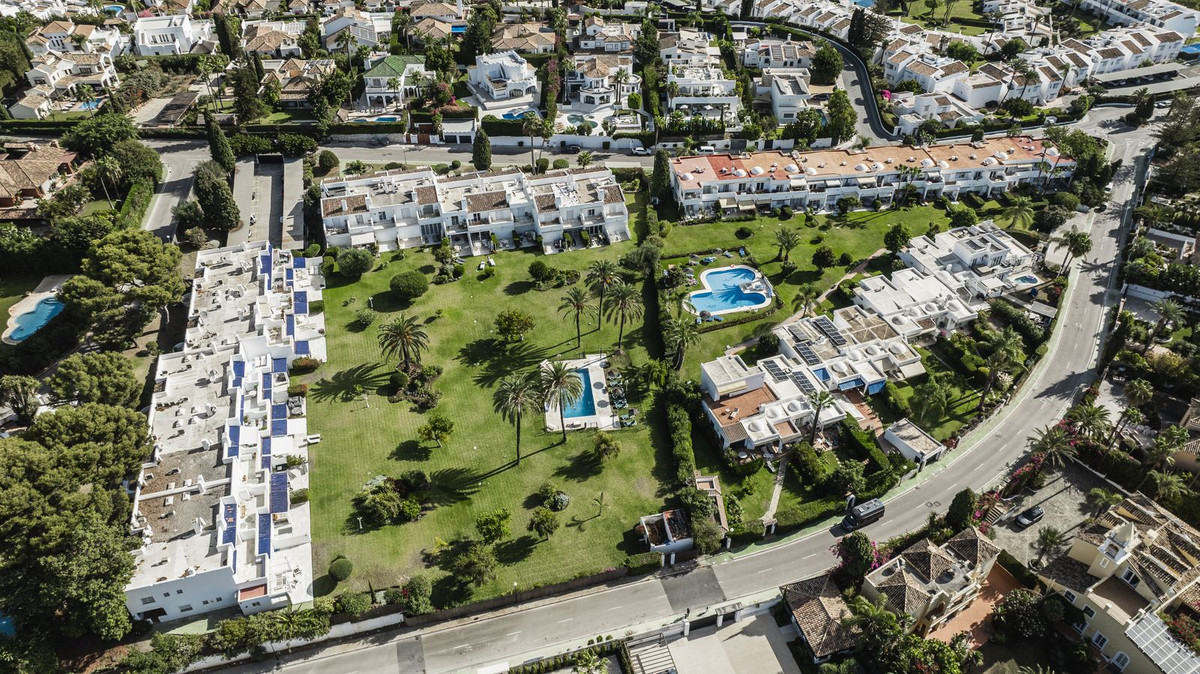 Te koop Herenhuis Costa Del Sol Nueva Andalucía € 1.590.000,-