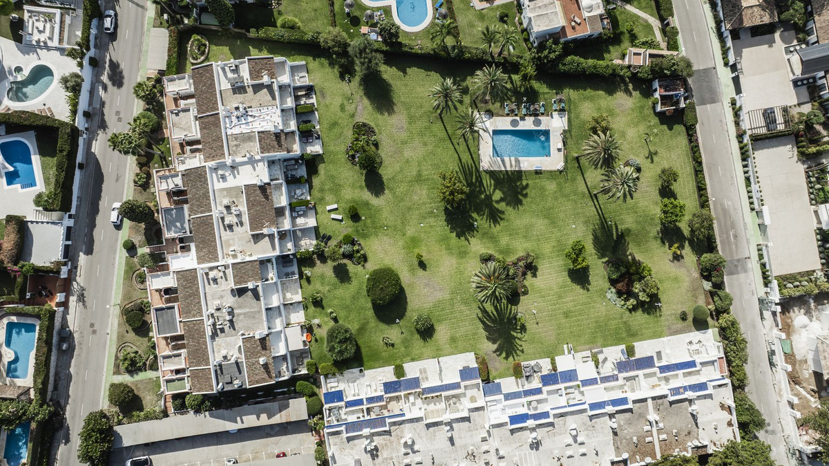 Te koop Herenhuis Costa Del Sol Nueva Andalucía € 1.590.000,-