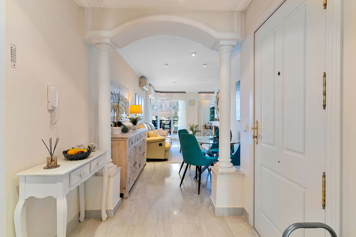 Te koop Middle Floor Apartment Costa Del Sol Nueva Andalucía € 499.000,-