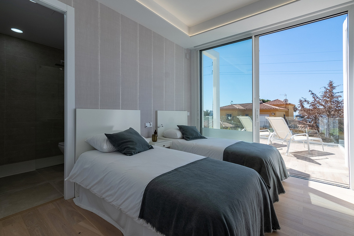 Te koop Vrijstaande Villa Costa Del Sol Marbella € 1.950.000,-