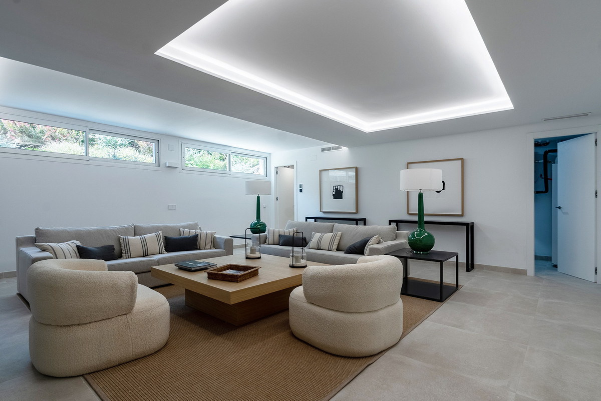 Te koop Vrijstaande Villa Costa Del Sol Marbella € 1.950.000,-