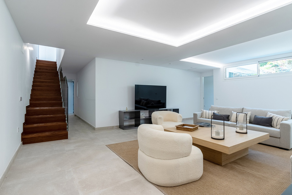 Te koop Vrijstaande Villa Costa Del Sol Marbella € 1.950.000,-