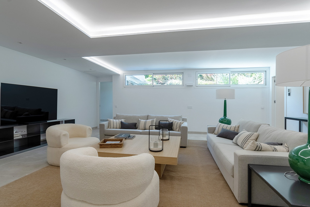 Te koop Vrijstaande Villa Costa Del Sol Marbella € 1.950.000,-