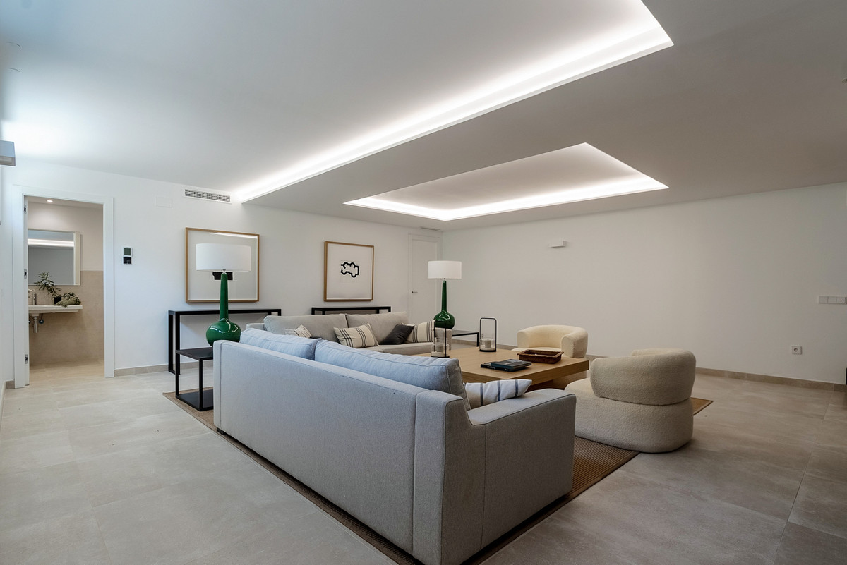 Te koop Vrijstaande Villa Costa Del Sol Marbella € 1.950.000,-