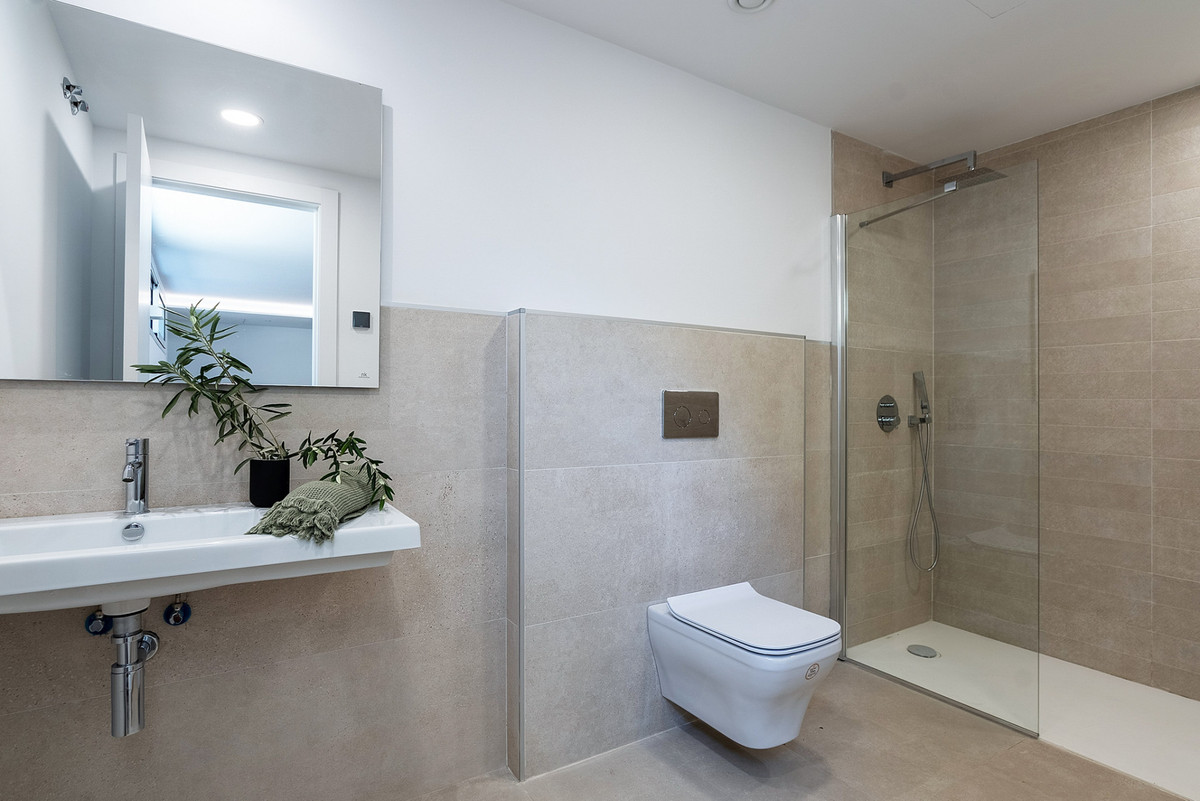 Te koop Vrijstaande Villa Costa Del Sol Marbella € 1.950.000,-