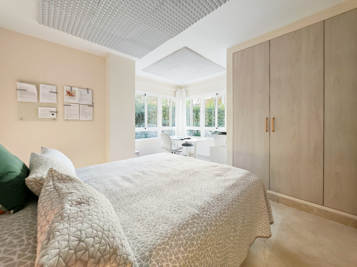 Te koop Middle Floor Apartment Costa Del Sol Marbella € 597.000,-