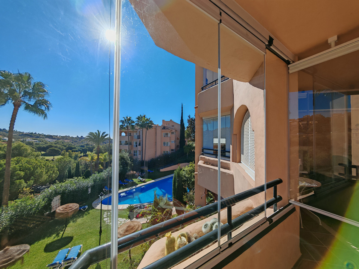 Te koop Middle Floor Apartment Costa Del Sol Marbella € 597.000,-