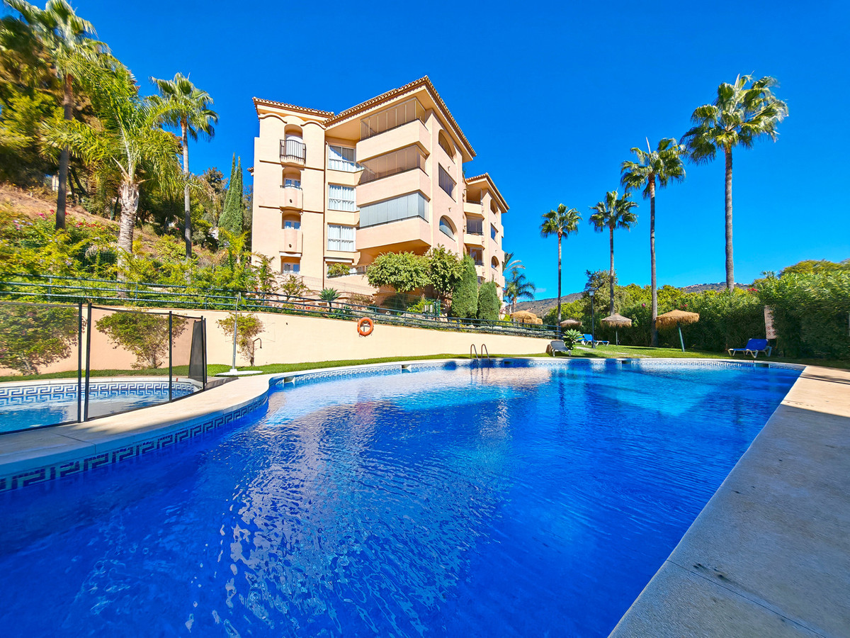 Te koop Middle Floor Apartment Costa Del Sol Marbella € 597.000,-