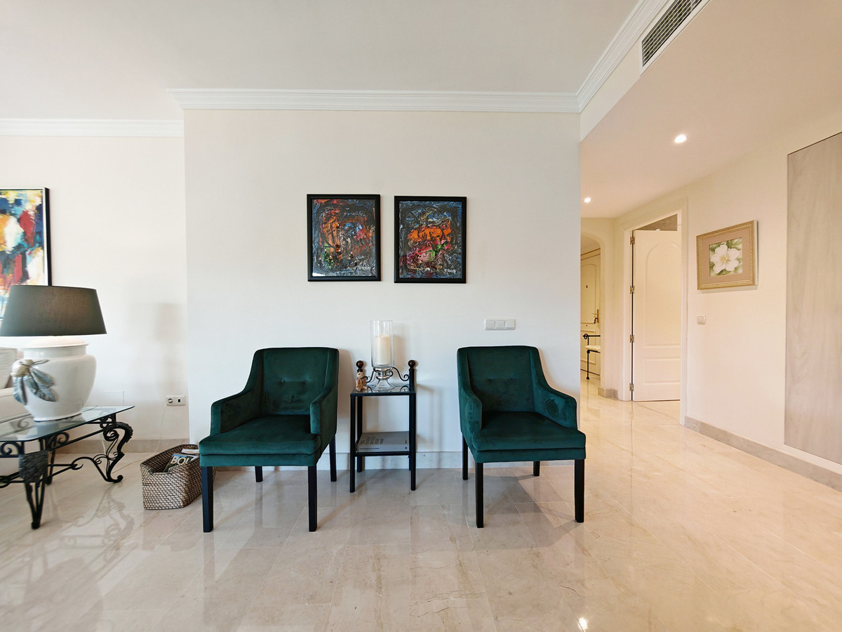 Te koop Middle Floor Apartment Costa Del Sol Marbella € 597.000,-