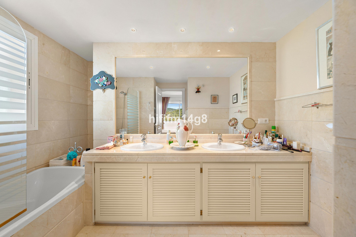 Te koop Penthouse Duplex Costa Del Sol Nueva Andalucía € 1.725.000,-