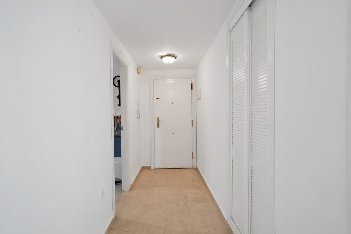 Te koop Middle Floor Apartment Costa Del Sol San Pedro De Alcántara € 629.700,-