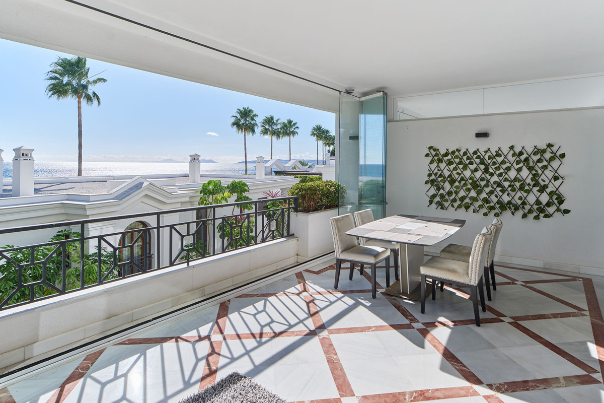Te koop Gelijkvloers appartement Costa Del Sol Estepona € 1.750.000,-