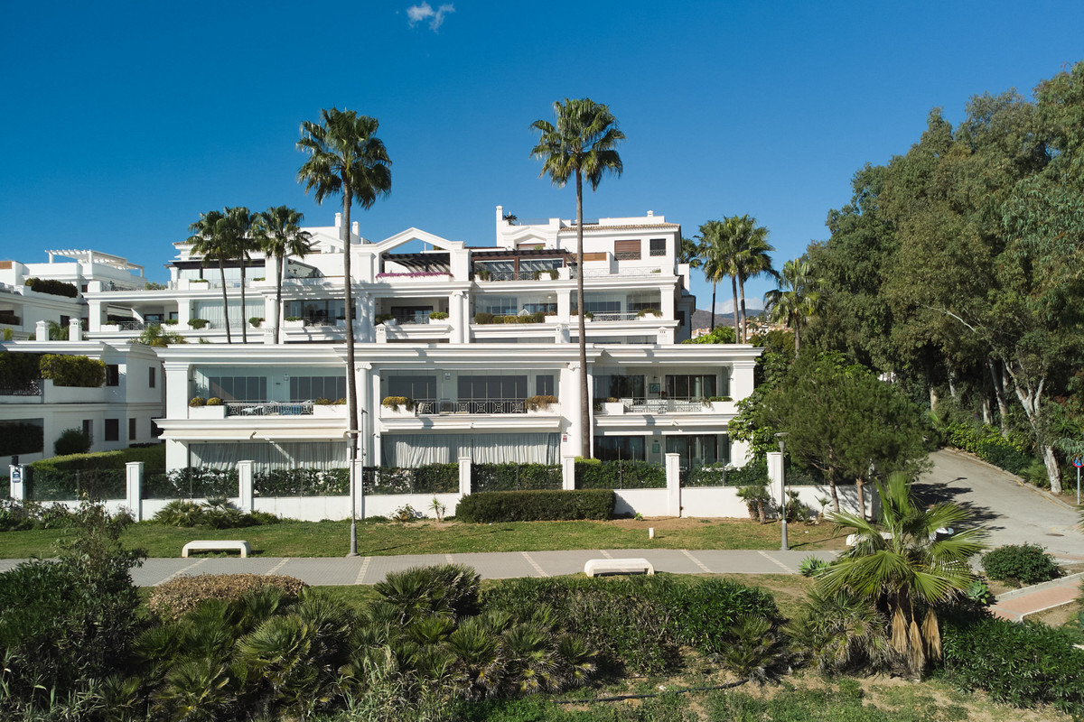 Te koop Gelijkvloers appartement Costa Del Sol Estepona € 2.300.000,-