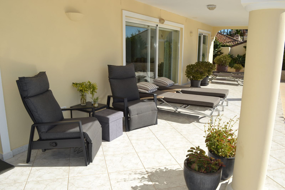 Te koop Vrijstaande Villa Costa Del Sol Sierrezuela € 1.499.000,-