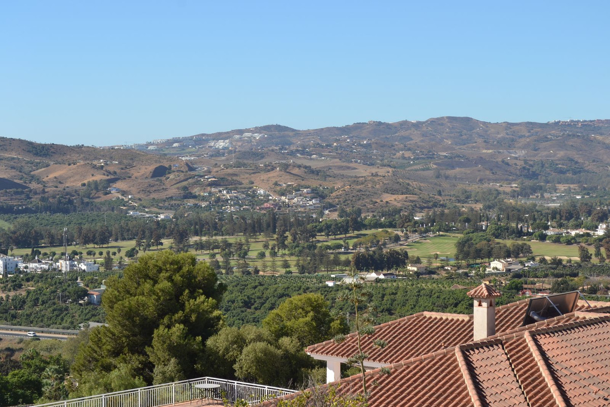 Te koop Vrijstaande Villa Costa Del Sol Sierrezuela € 1.499.000,-