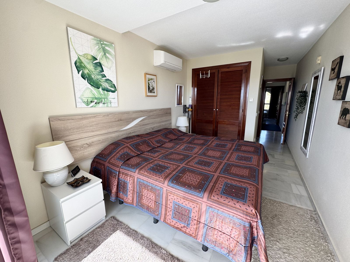 Te koop Middle Floor Apartment Costa Del Sol El Chaparral € 350.000,-