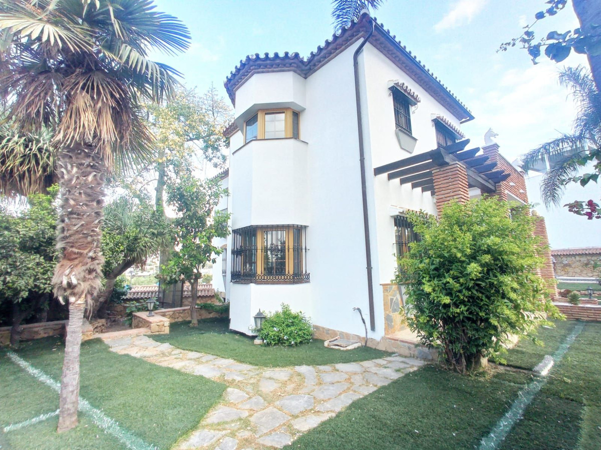 Te koop Vrijstaande Villa Costa Del Sol Mijas € 1.300.000,-