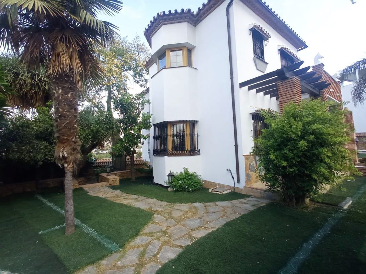 Te koop Vrijstaande Villa Costa Del Sol Mijas € 1.300.000,-