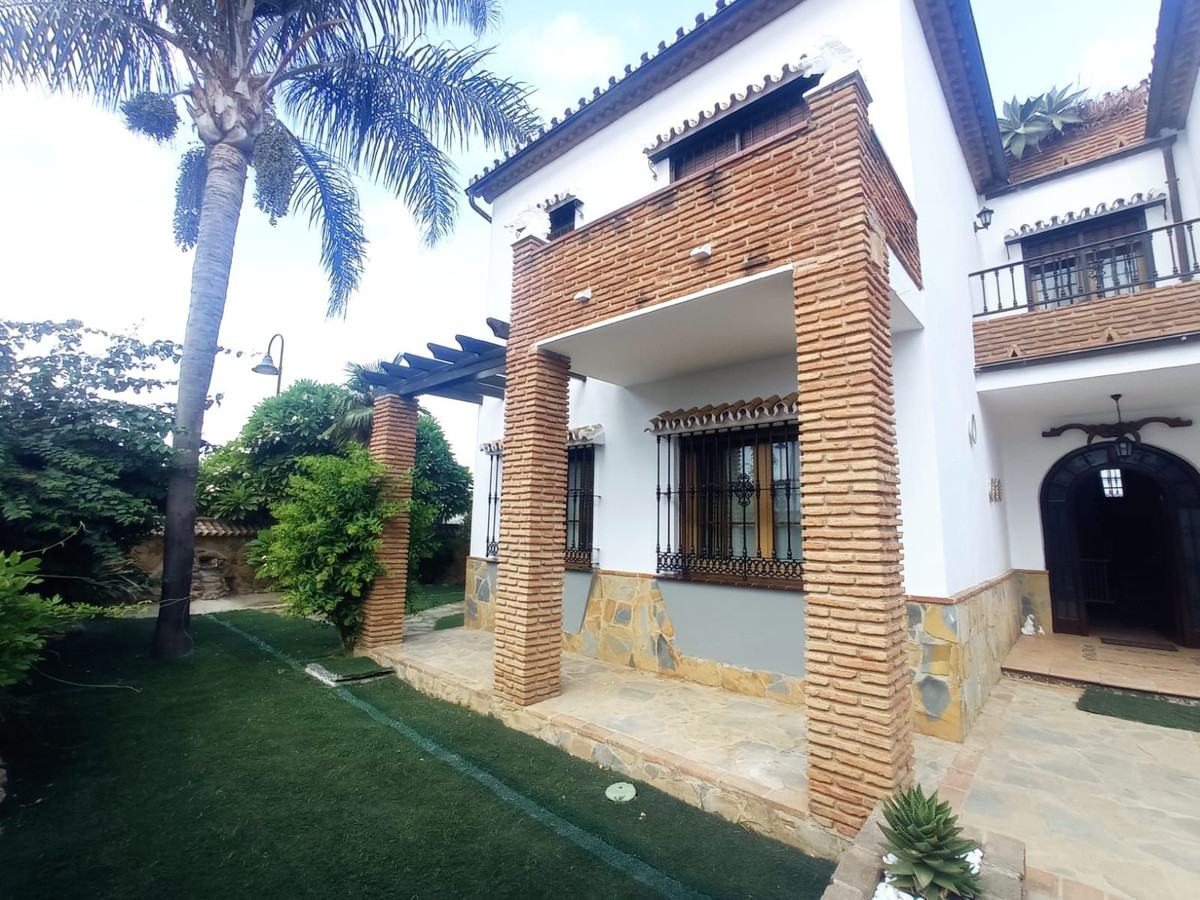 Te koop Vrijstaande Villa Costa Del Sol Mijas € 1.300.000,-