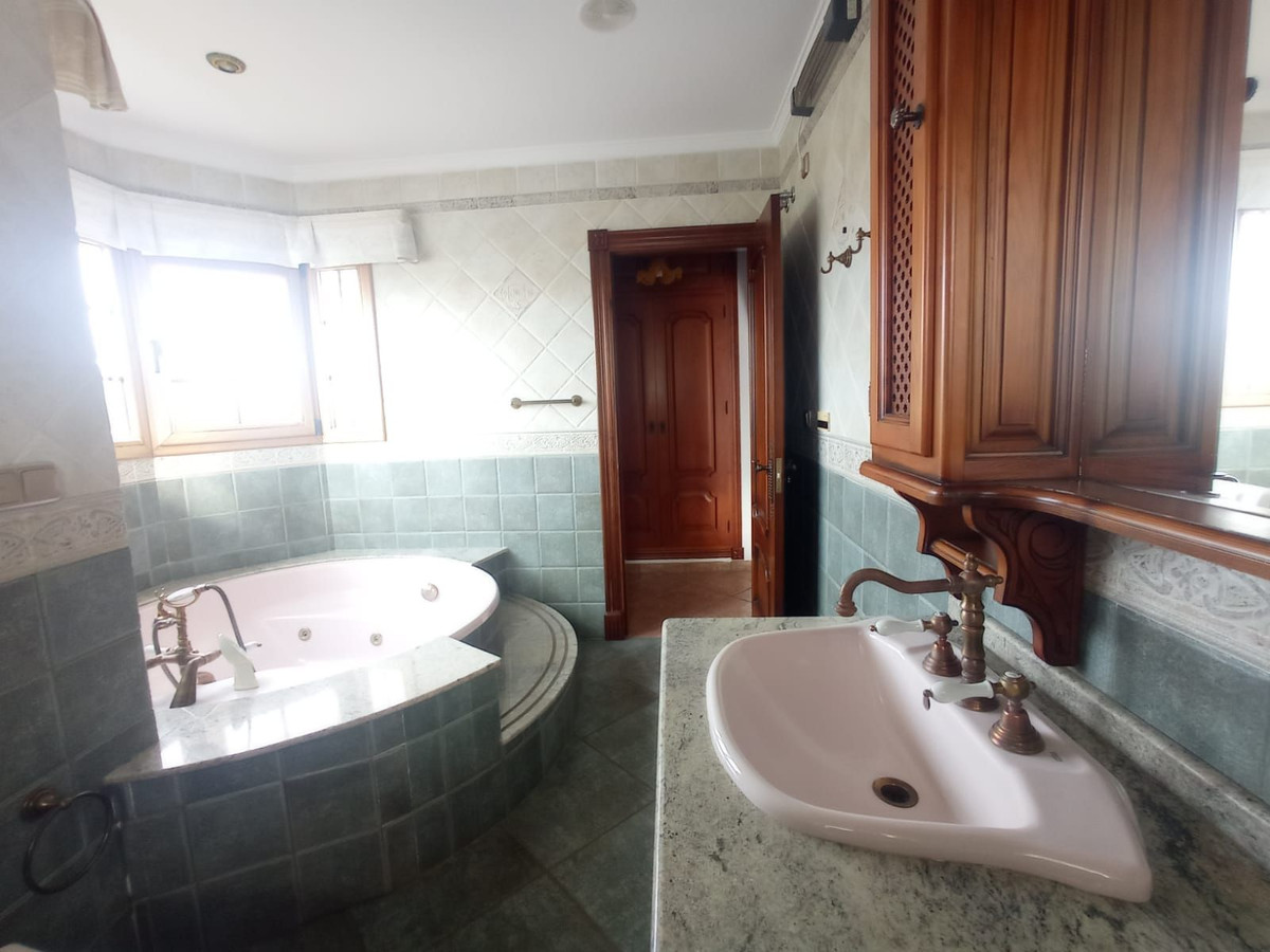 Te koop Vrijstaande Villa Costa Del Sol Mijas € 1.300.000,-