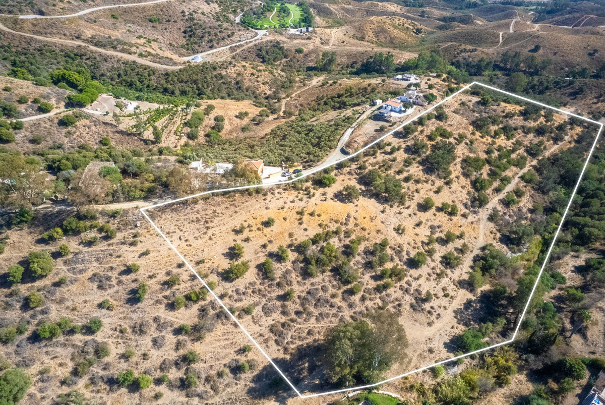 Te koop Grond Costa Del Sol Cerros Del Aguila € 945.000,-