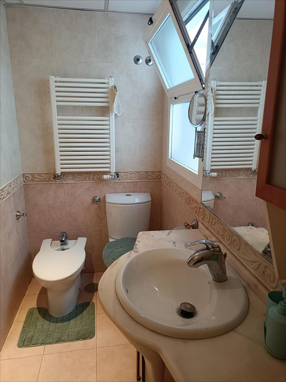 Te koop Herenhuis Costa Del Sol Coín € 269.000,-